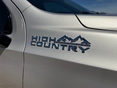 2021 Chevrolet Suburban High Country