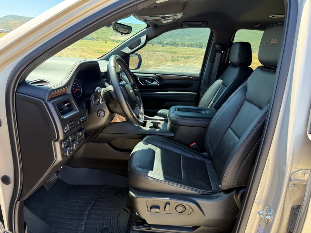 2021 Chevrolet Suburban High Country