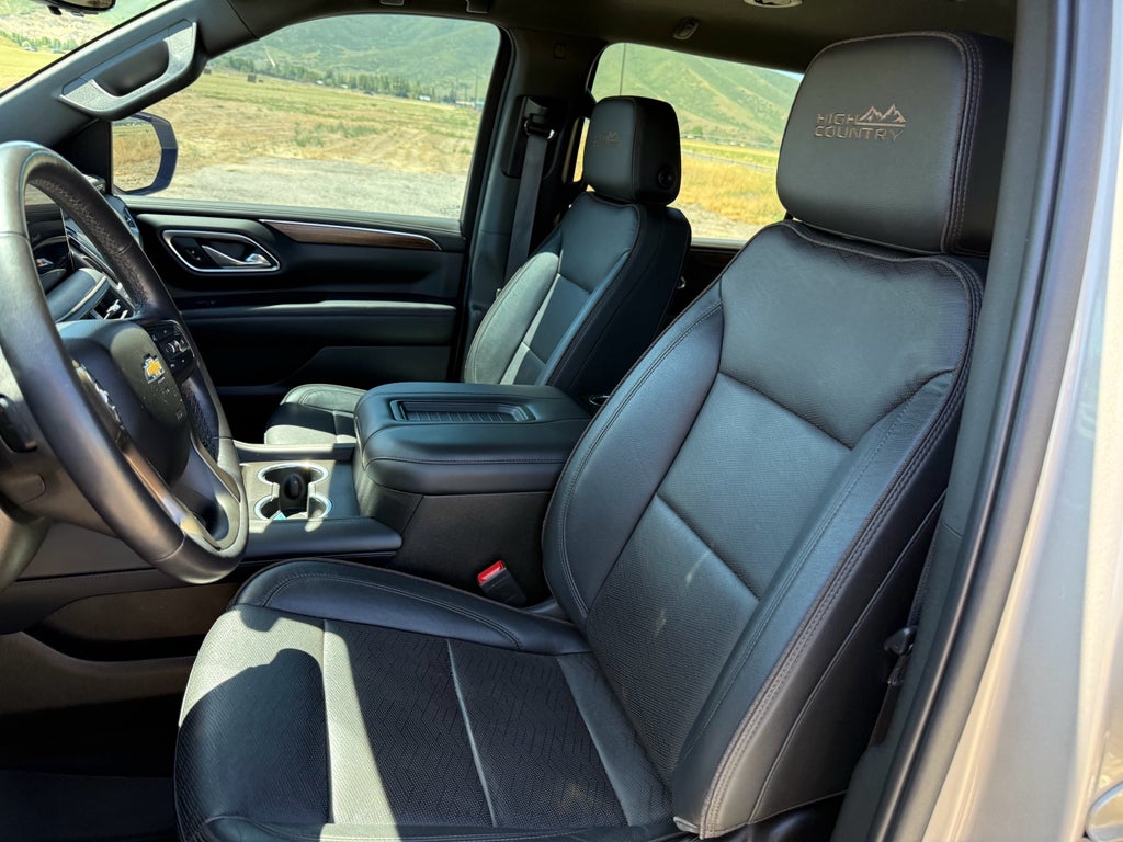 2021 Chevrolet Suburban High Country