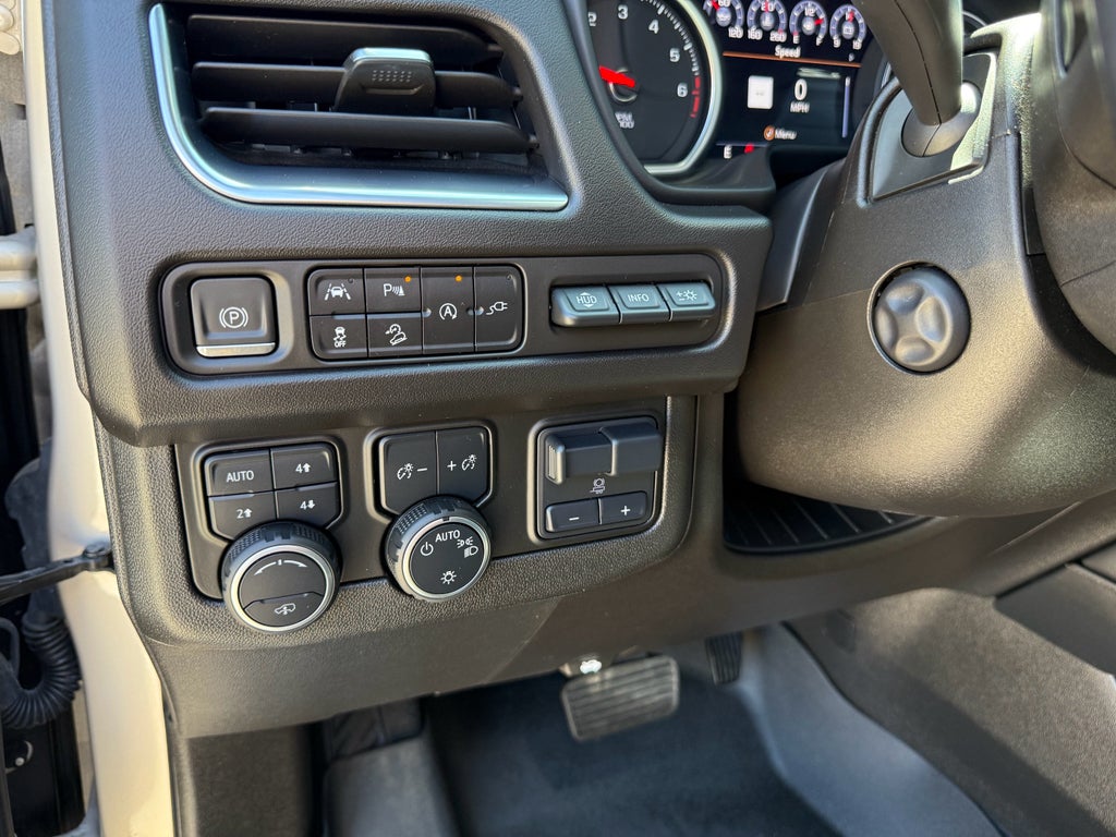2021 Chevrolet Suburban High Country