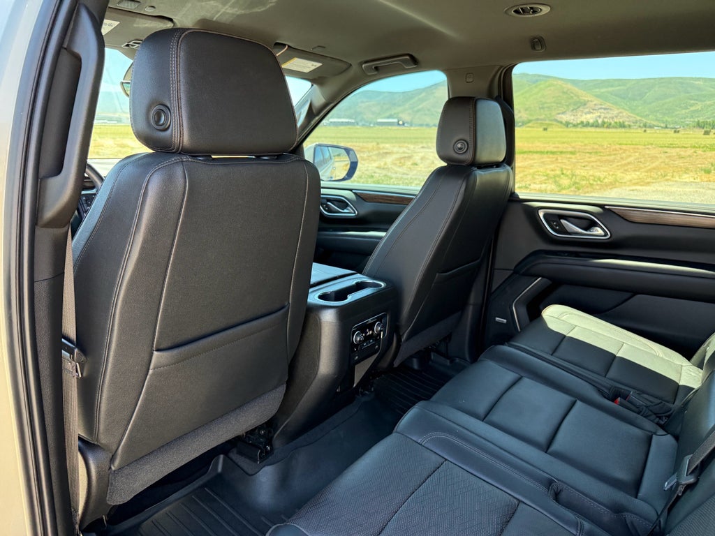 2021 Chevrolet Suburban High Country