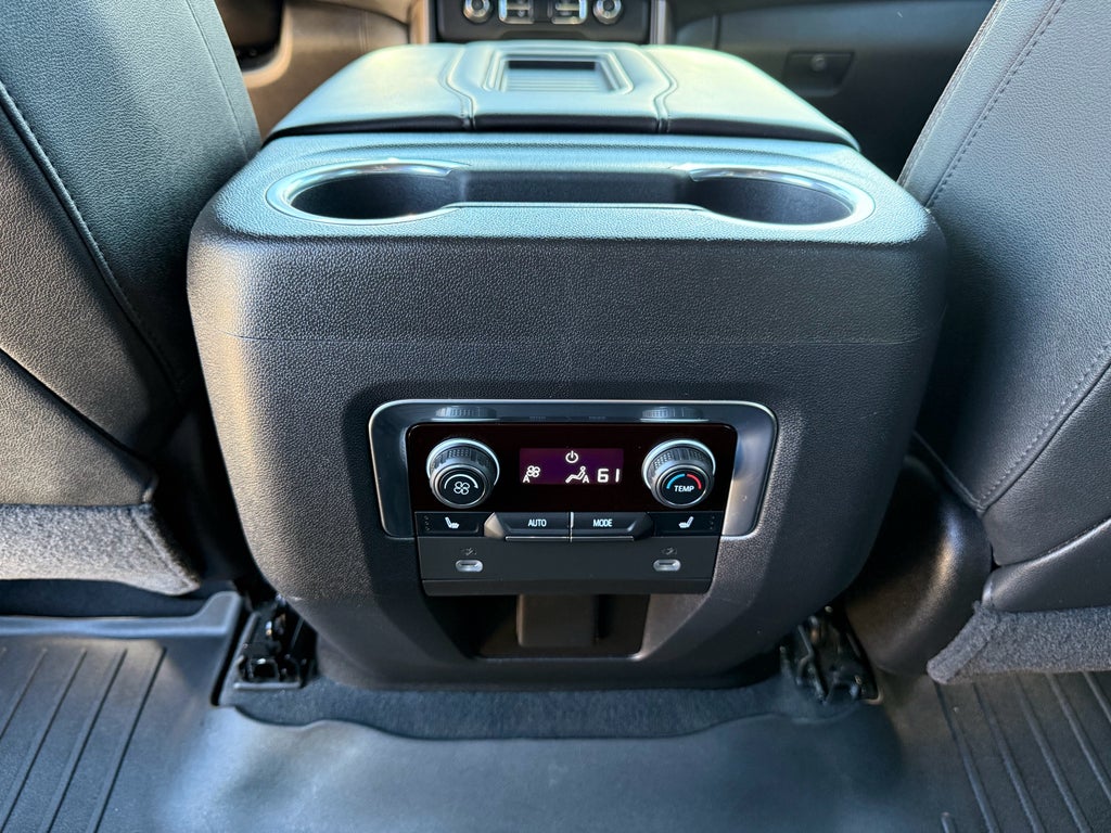 2021 Chevrolet Suburban High Country