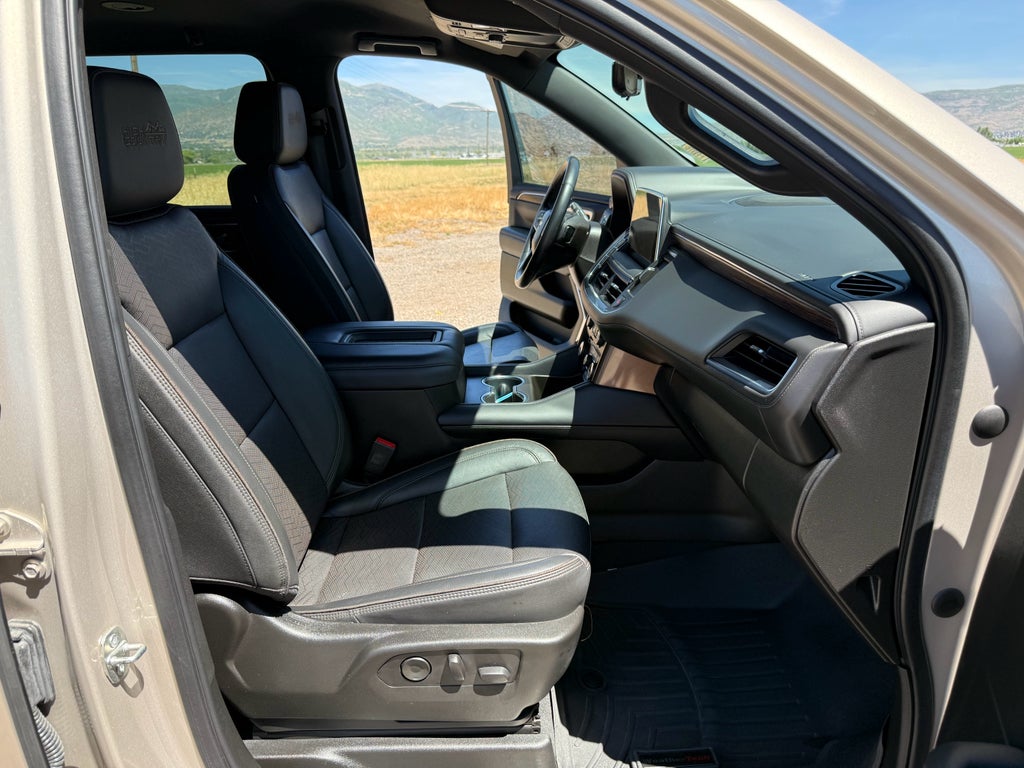 2021 Chevrolet Suburban High Country