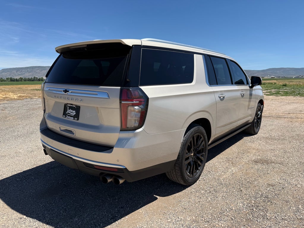 2021 Chevrolet Suburban High Country