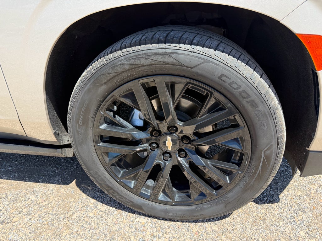 2021 Chevrolet Suburban High Country
