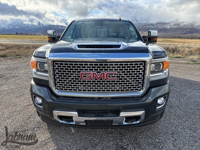 2017 GMC Sierra 3500HD Denali