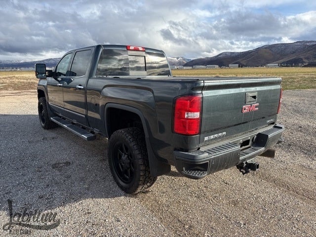 2017 GMC Sierra 3500HD Denali