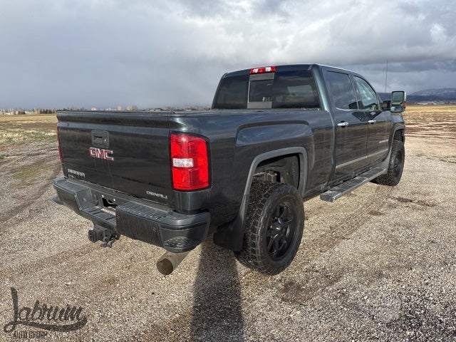 2017 GMC Sierra 3500HD Denali