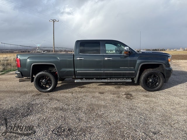 2017 GMC Sierra 3500HD Denali