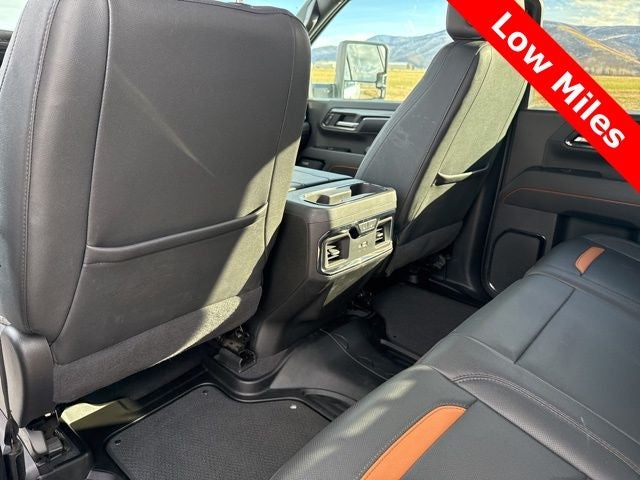 2024 GMC Sierra 3500HD AT4