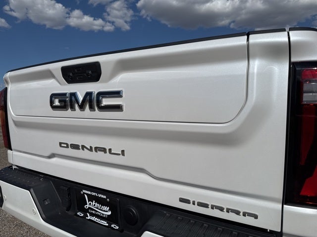 2024 GMC Sierra 3500HD Denali Ultimate