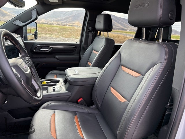 2025 GMC Sierra 3500HD AT4