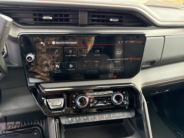 2025 GMC Sierra 3500HD AT4