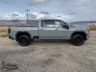 2025 GMC Sierra 3500HD AT4