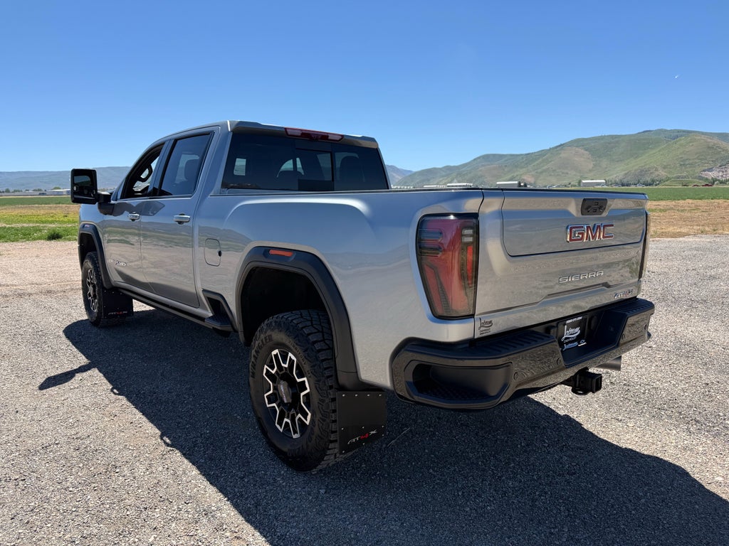 2025 GMC Sierra 2500HD AT4X