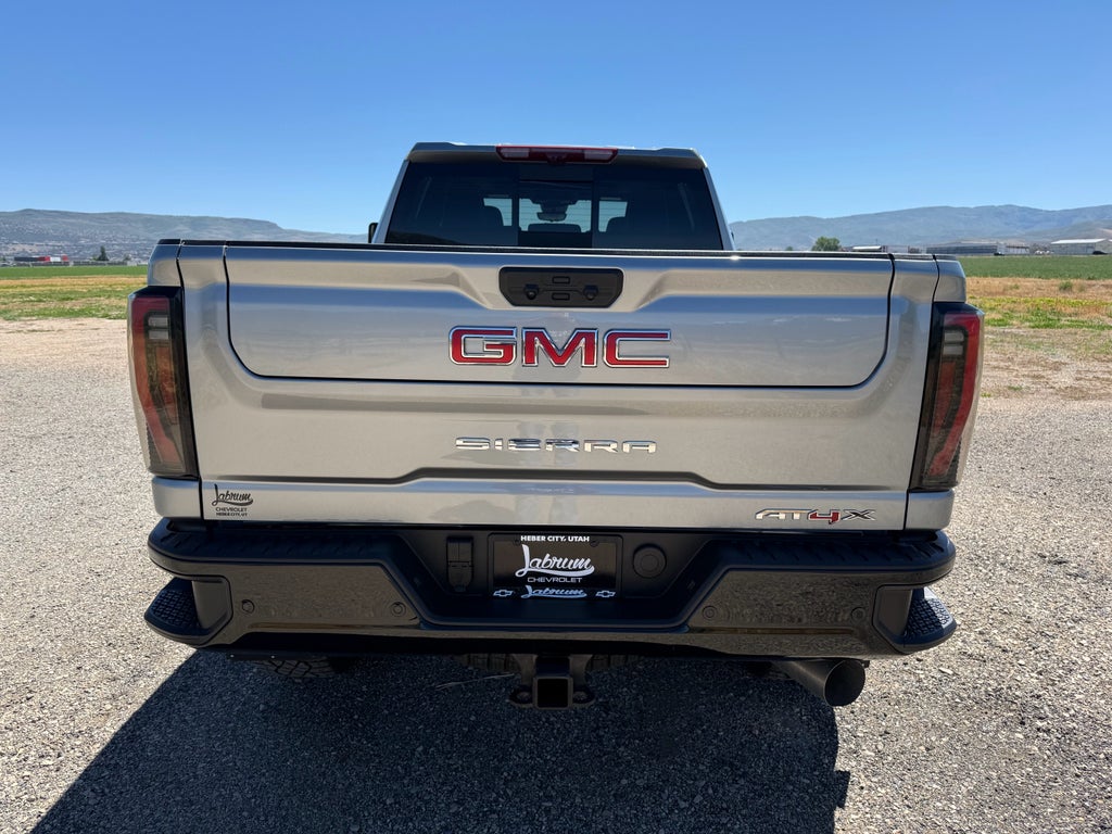 2025 GMC Sierra 2500HD AT4X