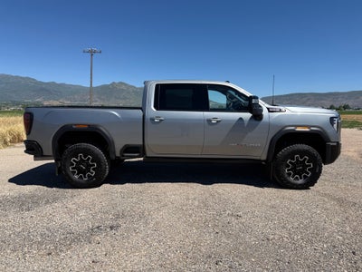 2025 GMC Sierra 2500HD AT4X