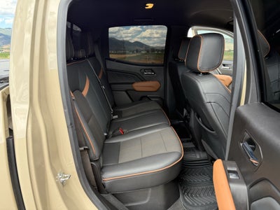 2024 GMC Canyon 4WD AT4