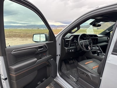 2024 GMC Sierra 1500 AT4