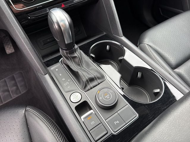 2022 Volkswagen Atlas Cross Sport 2.0T SE w/Technology