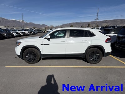 2022 Volkswagen Atlas Cross Sport 2.0T SE w/Technology