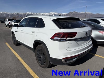 2022 Volkswagen Atlas Cross Sport 2.0T SE w/Technology