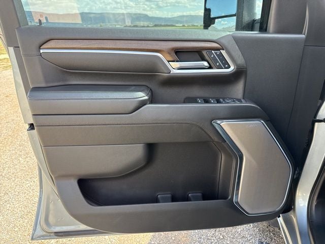 2024 Chevrolet Silverado 2500HD High Country