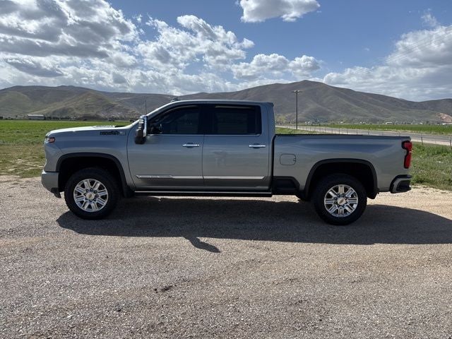 2024 Chevrolet Silverado 2500HD High Country