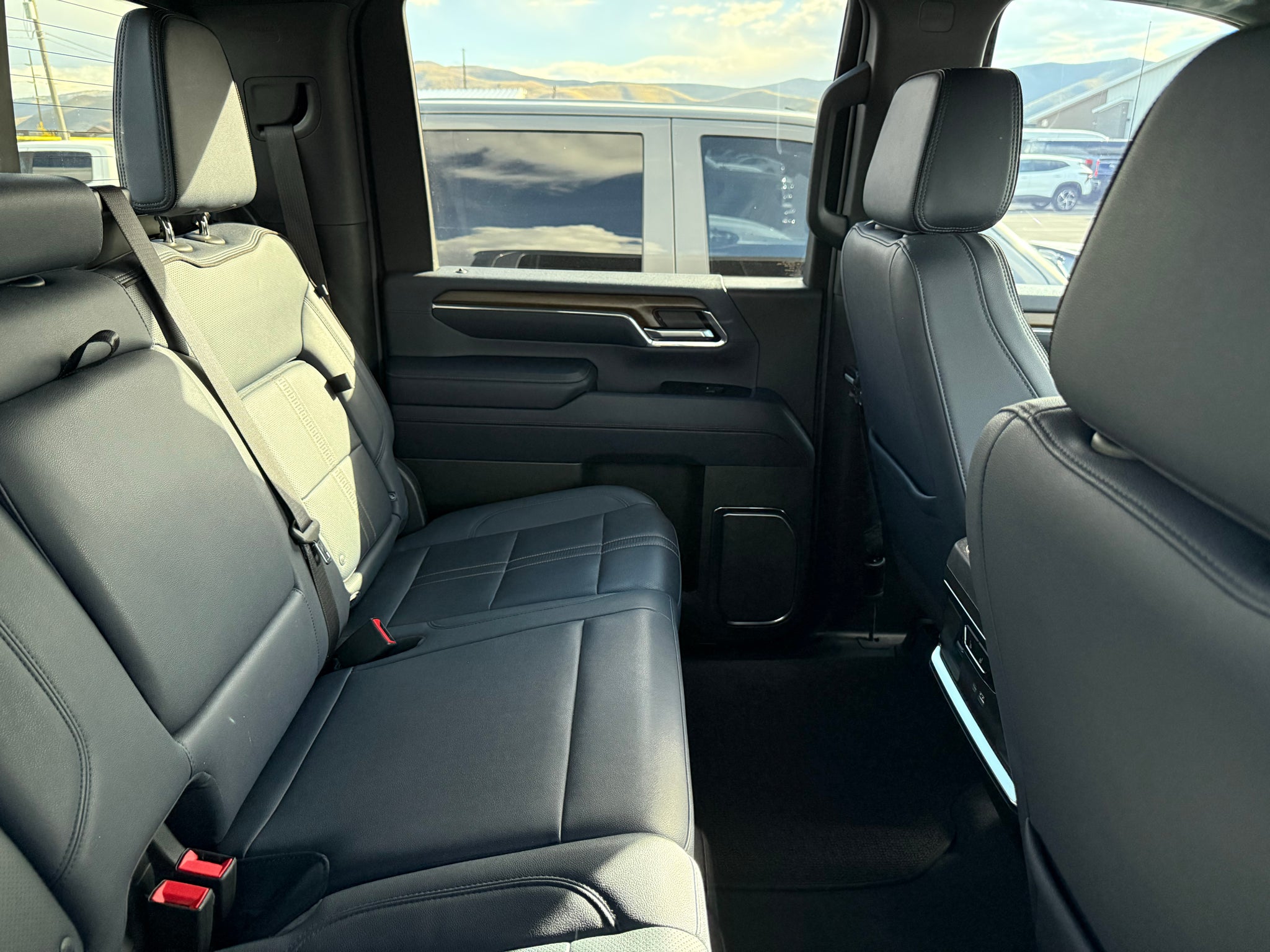 2024 Chevrolet Silverado High Country