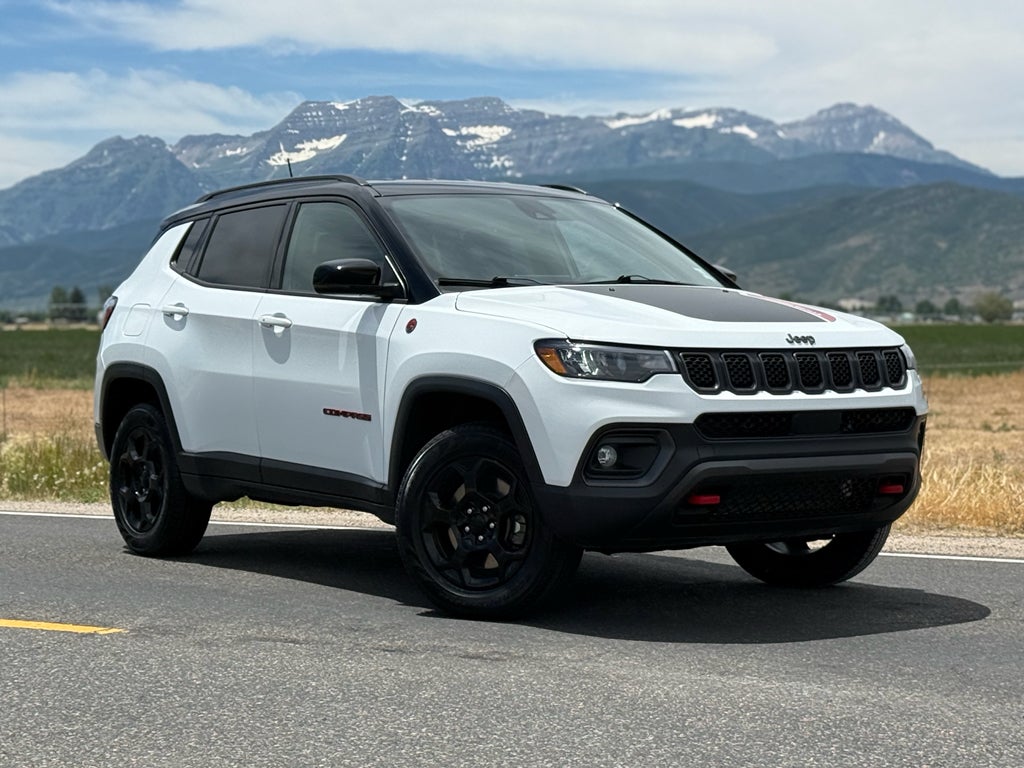 2023 Jeep Compass Trailhawk