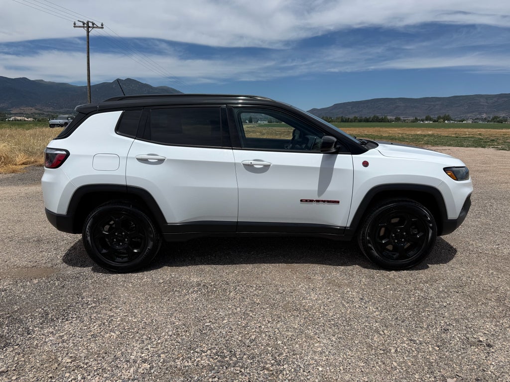 2023 Jeep Compass Trailhawk