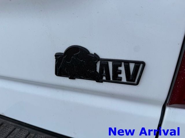 2025 Chevrolet Silverado 1500 ZR2