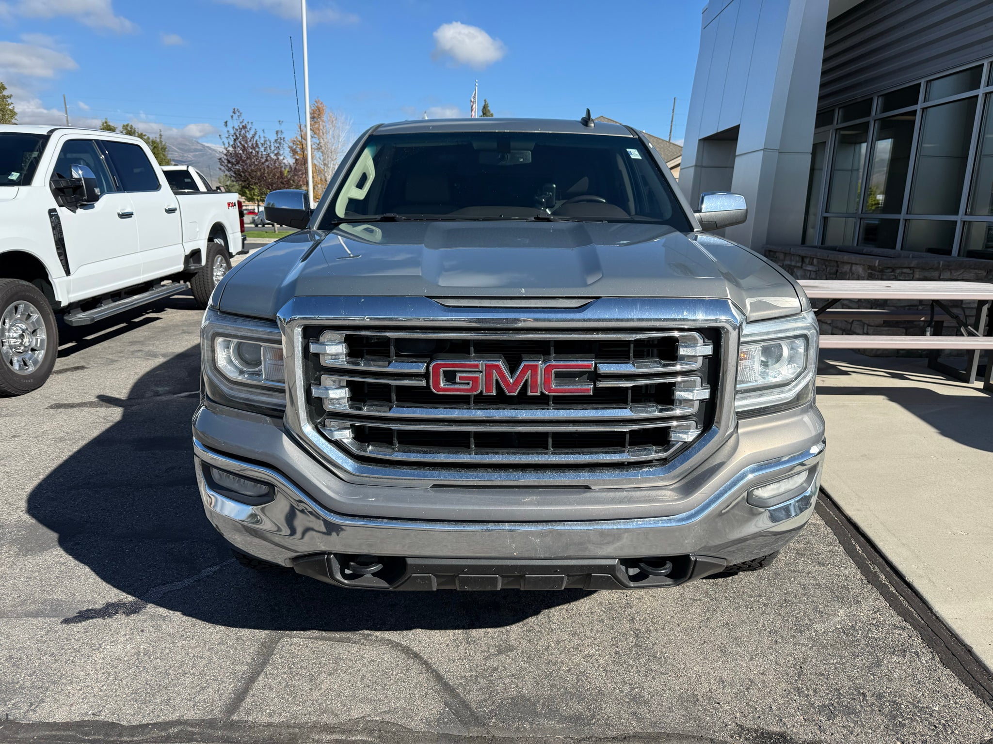2017 GMC Sierra SLT