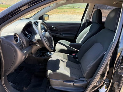 2017 Nissan Versa SV