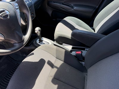 2017 Nissan Versa SV