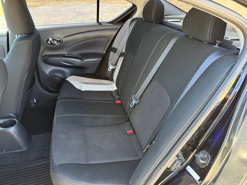 2017 Nissan Versa SV