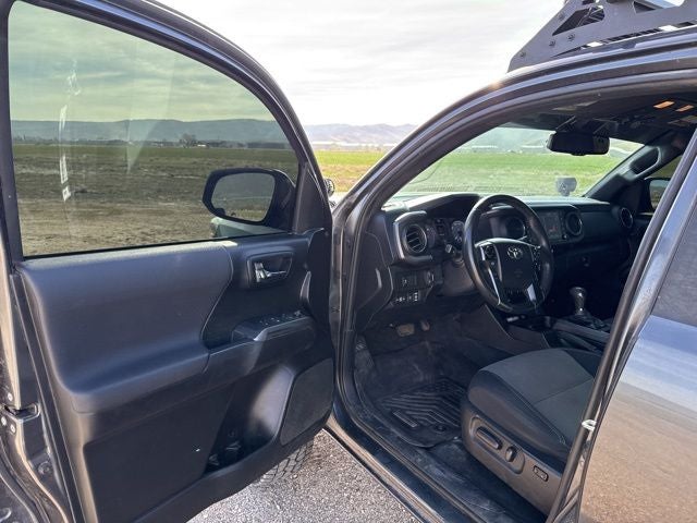 2022 Toyota Tacoma TRD Off-Road V6