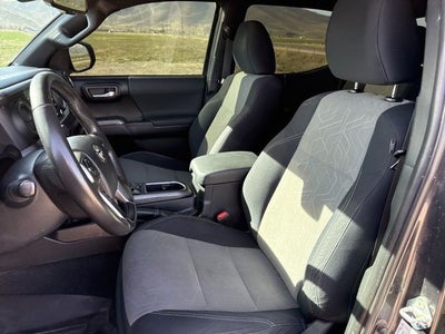 2022 Toyota Tacoma TRD Off-Road V6