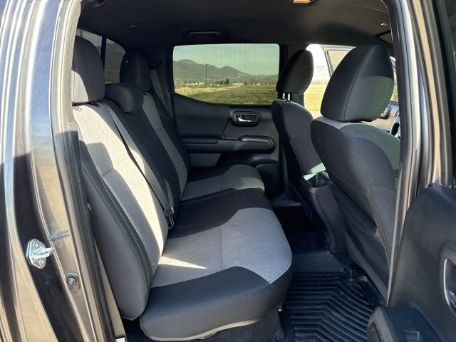 2022 Toyota Tacoma TRD Off-Road V6