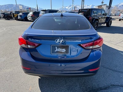 2016 Hyundai Elantra SE