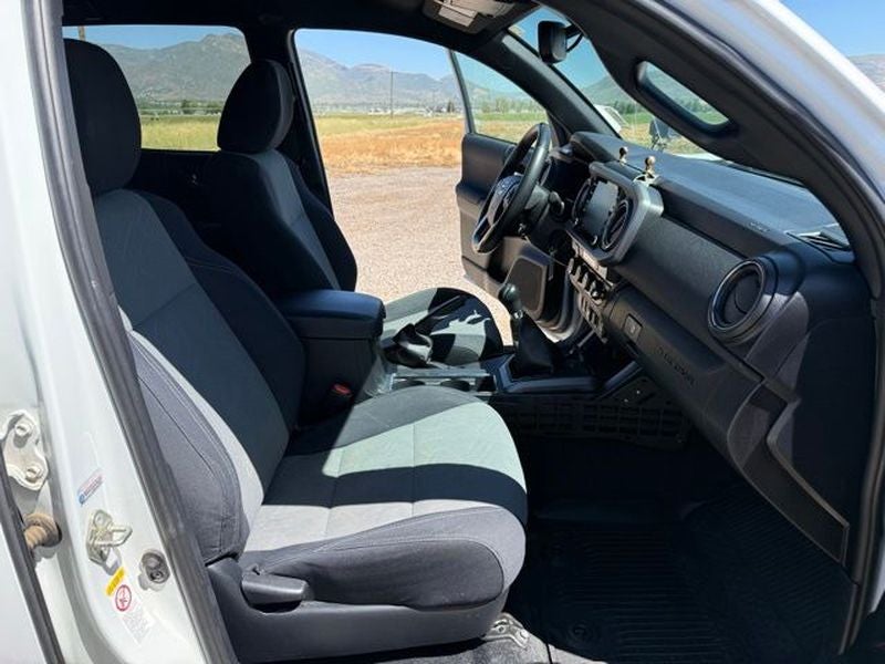 2020 Toyota Tacoma TRD Sport