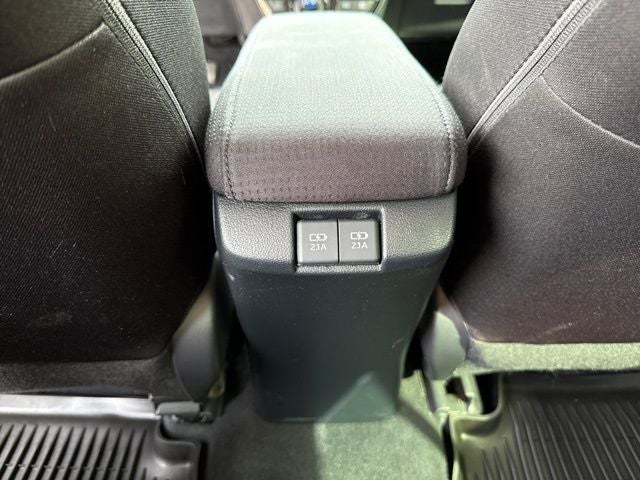 2022 Toyota Prius LE AWD-e