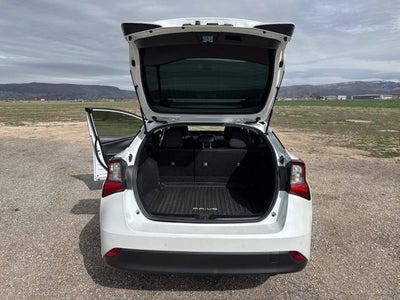 2022 Toyota Prius LE AWD-e