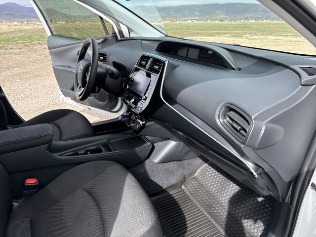 2022 Toyota Prius LE AWD-e