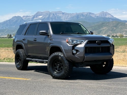 2017 Toyota 4Runner SR5