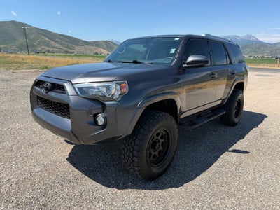 2017 Toyota 4Runner SR5