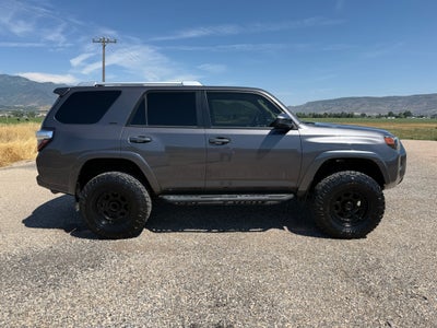 2017 Toyota 4Runner SR5