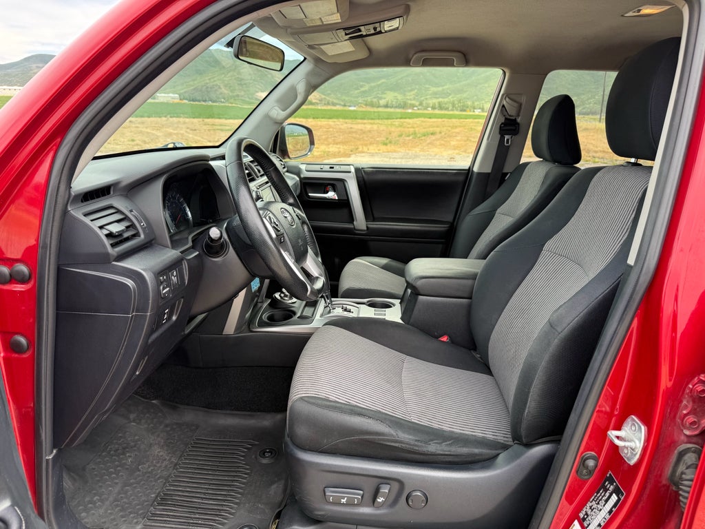 2016 Toyota 4Runner SR5