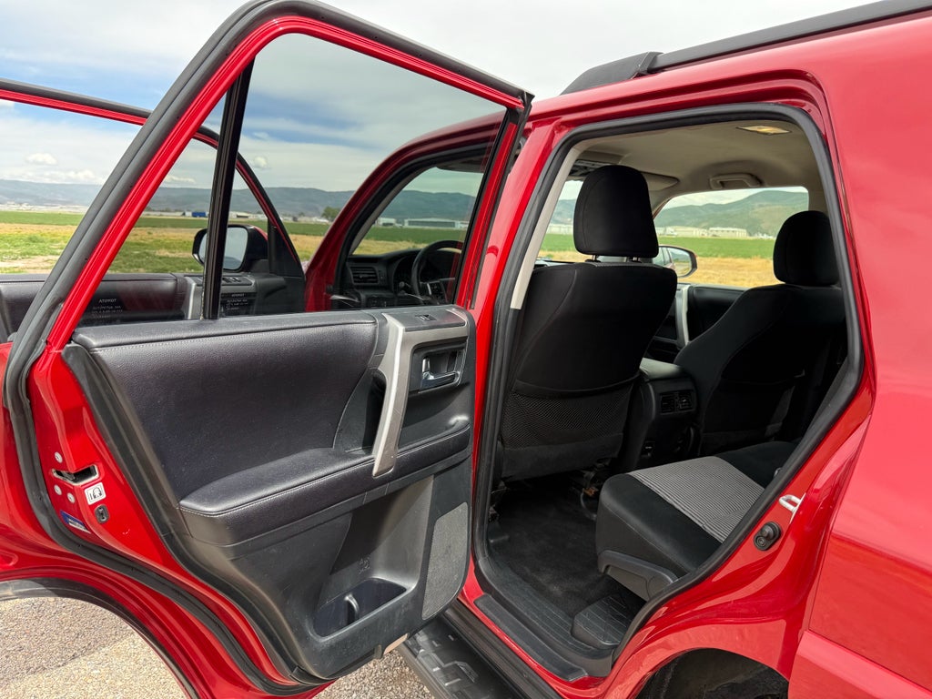 2016 Toyota 4Runner SR5