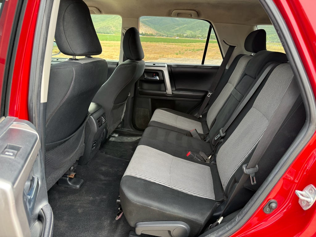2016 Toyota 4Runner SR5